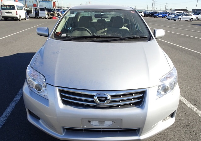 Toyota Corolla Axio X