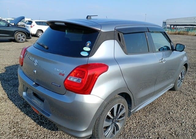 Suzuki Swift RS